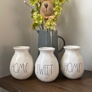 Rae Dunn “Home Sweet Home” Bud vases